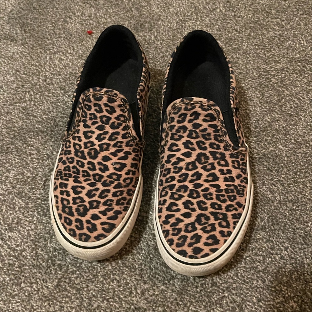 vans cheetah print shoes